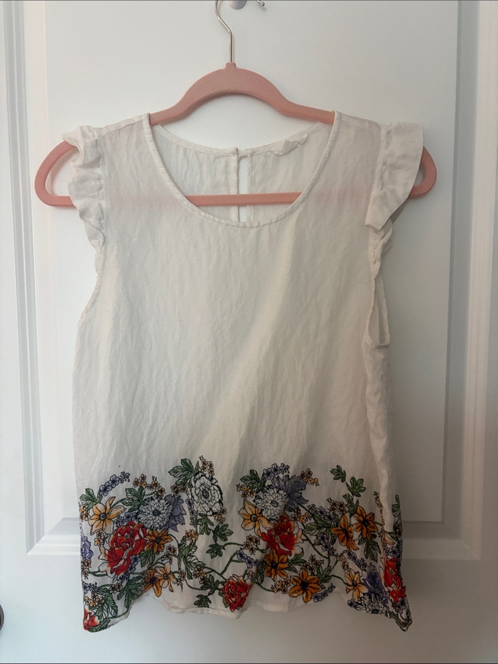 mine White Sleeveless Tunic with Multicolor Floral Hem